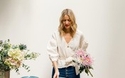 Định cư tại Pháp, quý cô này đã giác ngộ được 3 kiểu áo lý tưởng để kết đôi với quần jeans, mặc là dứt khoát đẹp Định cư tại Pháp, quý cô này đã giác ngộ được 3 kiểu áo lý tưởng để kết đôi với quần jeans, mặc là dứt khoát đẹp