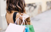 4 dấu hiệu cho thấy bạn đang tiêu tiền lãng phí 4 dấu hiệu cho thấy bạn đang tiêu tiền lãng phí