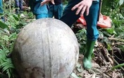 Tuyên Quang: Phát hiện 'vật thể lạ' rơi từ trên không xuống mặt đất Tuyên Quang: Phát hiện 'vật thể lạ' rơi từ trên không xuống mặt đất