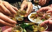 Hai cán bộ xã đi nhậu trong giờ làm việc rồi bóp cổ nhau Hai cán bộ xã đi nhậu trong giờ làm việc rồi bóp cổ nhau