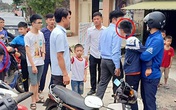 Hai học sinh lớp 12 đi cướp điện thoại Hai học sinh lớp 12 đi cướp điện thoại
