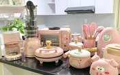 Căn bếp màu hồng ngọt ngào đẹp "rụng tim" của cô nàng dành tất cả niềm đam mê cho việc làm bánh ở Sài Gòn Căn bếp màu hồng ngọt ngào đẹp "rụng tim" của cô nàng dành tất cả niềm đam mê cho việc làm bánh ở Sài Gòn