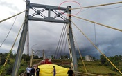 Giải cứu 1 thanh niên định nhảy cầu tự tử vì cha vợ mắng Giải cứu 1 thanh niên định nhảy cầu tự tử vì cha vợ mắng