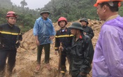 Cứu hộ ở Rào Trăng 3: Nổ mìn phá đá để thông đường Cứu hộ ở Rào Trăng 3: Nổ mìn phá đá để thông đường
