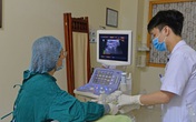 Bơm cồn tiêu diệt khối bướu giáp to hơn quả trứng Bơm cồn tiêu diệt khối bướu giáp to hơn quả trứng