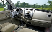 Những mẫu ô tô cũ 7 chỗ gầm cao giá chỉ bằng Honda SH Những mẫu ô tô cũ 7 chỗ gầm cao giá chỉ bằng Honda SH