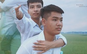 Nam sinh 10 năm cõng bạn đến trường thiếu 0,25 điểm vào ĐH Y Hà Nội, đôi bạn tạm thời chia xa Nam sinh 10 năm cõng bạn đến trường thiếu 0,25 điểm vào ĐH Y Hà Nội, đôi bạn tạm thời chia xa