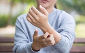 Bé gái 14 tuổi mắc tiểu đường, người mẹ ân hận vì một thời gian dài cho con ăn sai cách Bé gái 14 tuổi mắc tiểu đường, người mẹ ân hận vì một thời gian dài cho con ăn sai cách