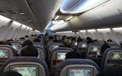 Sự thật về nơi bẩn nhất trên máy bay sẽ khiến bạn cảm thấy sốc Sự thật về nơi bẩn nhất trên máy bay sẽ khiến bạn cảm thấy sốc