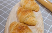 Thanh Hằng làm bánh sừng bò để tạo phấn khởi đầu tuần Thanh Hằng làm bánh sừng bò để tạo phấn khởi đầu tuần