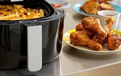 6 sai lầm thường thấy trong quá trình chế biến thức ăn bằng nồi chiên không dầu của các bà nội trợ, mắc phải điều số 2 chẳng khác nào "phá máy"! 6 sai lầm thường thấy trong quá trình chế biến thức ăn bằng nồi chiên không dầu của các bà nội trợ, mắc phải điều số 2 chẳng khác nào "phá máy"!