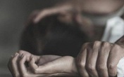 Tâm sự với nữ giúp việc về chuyện sắp ly hôn, người vợ vô tình biết được một bí mật động trời khác, nhanh chóng báo cảnh sát bắt giữ chồng Tâm sự với nữ giúp việc về chuyện sắp ly hôn, người vợ vô tình biết được một bí mật động trời khác, nhanh chóng báo cảnh sát bắt giữ chồng