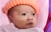 Bé trai bị bỏ lại trước nhà dân Bé trai bị bỏ lại trước nhà dân