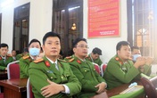 Bắt giữ nhóm "giang hồ nhí" đi cướp lấy tiền chơi game ở Hải Phòng Bắt giữ nhóm "giang hồ nhí" đi cướp lấy tiền chơi game ở Hải Phòng