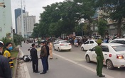 Hà Nội: Tài xế mặc đồng phục xe ôm công nghệ va chạm mạnh với xe máy khác tại ngã tư, 2 người thương vong Hà Nội: Tài xế mặc đồng phục xe ôm công nghệ va chạm mạnh với xe máy khác tại ngã tư, 2 người thương vong