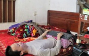 Nghị lực phi thường của người đàn ông Hải Phòng chỉ cử động được 2 cánh tay Nghị lực phi thường của người đàn ông Hải Phòng chỉ cử động được 2 cánh tay