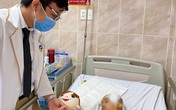 TP HCM: Cháu bé 4 tuổi rớt cầu thang nguy kịch TP HCM: Cháu bé 4 tuổi rớt cầu thang nguy kịch