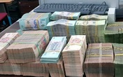 Công an TP Hà Nội triệt phá thành công vụ chuyển gần 30.000 tỉ đồng trái phép từ Việt Nam ra nước ngoài Công an TP Hà Nội triệt phá thành công vụ chuyển gần 30.000 tỉ đồng trái phép từ Việt Nam ra nước ngoài