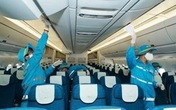 Đình chỉ 15 ngày trưởng đoàn tiếp viên Vietnam Airlines Đình chỉ 15 ngày trưởng đoàn tiếp viên Vietnam Airlines