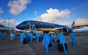 Vietnam Airlines chính thức xin lỗi việc tiếp viên vi phạm cách ly