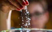 Muốn nấu ăn ngon đầu tiên phải biết cách nêm gia vị, các mẹ có chắc mình đã làm chuẩn chưa? Muốn nấu ăn ngon đầu tiên phải biết cách nêm gia vị, các mẹ có chắc mình đã làm chuẩn chưa?