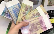 Gần Tết, nhân viên ngân hàng lại 'đau đầu' vì khách VIP, người quen nhờ đổi tiền lẻ Gần Tết, nhân viên ngân hàng lại 'đau đầu' vì khách VIP, người quen nhờ đổi tiền lẻ