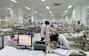 Bé trai 4 tuổi tử vong do ngã vào xô nước Bé trai 4 tuổi tử vong do ngã vào xô nước