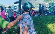 Tài xế taxi dừng xe cứu người gặp tai nạn, bị trộm lẻn lên xe lấy điện thoại Tài xế taxi dừng xe cứu người gặp tai nạn, bị trộm lẻn lên xe lấy điện thoại
