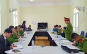 Bảy lãnh đạo và cựu cán bộ trong cùng một xã bị bắt giam Bảy lãnh đạo và cựu cán bộ trong cùng một xã bị bắt giam