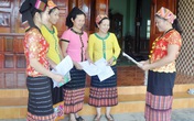 Những người thầm lặng nơi bản xa, “ăn cơm nhà, vác tù và hàng tổng” Những người thầm lặng nơi bản xa, “ăn cơm nhà, vác tù và hàng tổng”