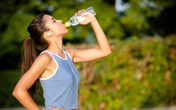 Cách bổ sung nước có lợi cho sức đề kháng phòng chống virus corona trong ngày đông lạnh Cách bổ sung nước có lợi cho sức đề kháng phòng chống virus corona trong ngày đông lạnh