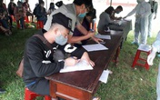 Hai người trở về từ Thái Lan nghi nhiễm COVID–19 trên chuyến xe 45 người cho kết quả âm tính Hai người trở về từ Thái Lan nghi nhiễm COVID–19 trên chuyến xe 45 người cho kết quả âm tính