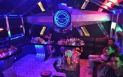 Hải Phòng: Bất chấp lệnh cấm, quán karaoke vẫn hoạt động trong dịch COVID-19 Hải Phòng: Bất chấp lệnh cấm, quán karaoke vẫn hoạt động trong dịch COVID-19