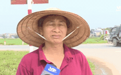 Hi hữu trên truyền hình: Đang phỏng vấn về tai nạn, quay ngay được cảnh đâm xe phía sau Hi hữu trên truyền hình: Đang phỏng vấn về tai nạn, quay ngay được cảnh đâm xe phía sau