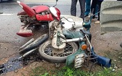 Tai nạn liên hoàn giữa xe con và 2 xe máy, 3 người phải nhập viện cấp cứu Tai nạn liên hoàn giữa xe con và 2 xe máy, 3 người phải nhập viện cấp cứu