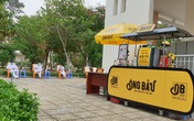 Hàng trăm phần thức uống đến tay y bác sĩ tuyến đầu giữa mùa dịch Hàng trăm phần thức uống đến tay y bác sĩ tuyến đầu giữa mùa dịch