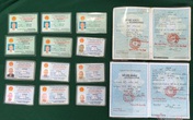 Phát hiện cụ ông ăn xin ở Sài Gòn có đến 12 chứng minh thư Phát hiện cụ ông ăn xin ở Sài Gòn có đến 12 chứng minh thư