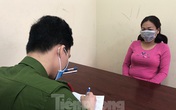 Người đàn bà bỏ trốn khỏi sới bạc khi bị đột kích đã ra đầu thú Người đàn bà bỏ trốn khỏi sới bạc khi bị đột kích đã ra đầu thú