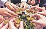 Độc chất dễ ngấm vào cơ thể hơn khi uống rượu ăn đồ nướng Độc chất dễ ngấm vào cơ thể hơn khi uống rượu ăn đồ nướng