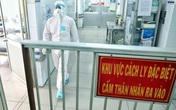 Sốt, đau ngực, bệnh nhân 420 vẫn tiếp xúc nhiều họ hàng, khám rồi xin về trước khi phát hiện COVID-19 Sốt, đau ngực, bệnh nhân 420 vẫn tiếp xúc nhiều họ hàng, khám rồi xin về trước khi phát hiện COVID-19