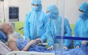 Phi công người Anh đã vẫy tay chào bác sĩ, Việt Nam chữa khỏi 95% bệnh nhân COVID-19 Phi công người Anh đã vẫy tay chào bác sĩ, Việt Nam chữa khỏi 95% bệnh nhân COVID-19
