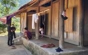 Quỳ Châu - Nghệ An: Chia đều tiền hỗ trợ COVID-19 cho các hộ dân trong bản Quỳ Châu - Nghệ An: Chia đều tiền hỗ trợ COVID-19 cho các hộ dân trong bản