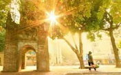 Hà Nội đón đợt nắng nóng đặc biệt gay gắt, nhiệt độ lên tới 39 độ C Hà Nội đón đợt nắng nóng đặc biệt gay gắt, nhiệt độ lên tới 39 độ C
