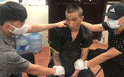 Kẻ bỏ trốn ngay tại phiên tòa xử mình dùng tuýp sắt vót nhọn chống trả khi bị vây bắt Kẻ bỏ trốn ngay tại phiên tòa xử mình dùng tuýp sắt vót nhọn chống trả khi bị vây bắt