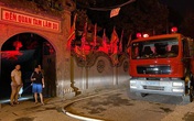 Hà Nội: Hỏa hoạn lúc nửa đêm, đền Quan Tam Lâm Du cháy rụi Hà Nội: Hỏa hoạn lúc nửa đêm, đền Quan Tam Lâm Du cháy rụi