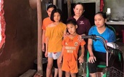 Chồng tai nạn nguy kịch, vợ bệnh tật chăm 4 đứa con nhỏ Chồng tai nạn nguy kịch, vợ bệnh tật chăm 4 đứa con nhỏ