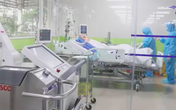 Sự tiến triển ngỡ ngàng của nam phi công Anh rất nguy kịch: Có thể ngồi dậy, bấm nút điều chỉnh độ cao giường bệnh Sự tiến triển ngỡ ngàng của nam phi công Anh rất nguy kịch: Có thể ngồi dậy, bấm nút điều chỉnh độ cao giường bệnh
