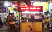 Chờ 5 phút, giá 10 nghìn... trào lưu mới trên vỉa hè Hà Nội Chờ 5 phút, giá 10 nghìn... trào lưu mới trên vỉa hè Hà Nội