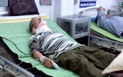 Hải Dương: Sửa điện trên mái nhà, người đàn ông 60 tuổi bị điện giật chấn thương cổ Hải Dương: Sửa điện trên mái nhà, người đàn ông 60 tuổi bị điện giật chấn thương cổ