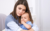 Họ hàng đòi nựng con tôi Họ hàng đòi nựng con tôi